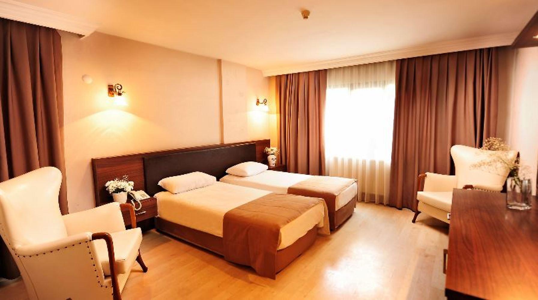 איזמיר Uestuen Hotel Alsancak מראה חיצוני תמונה