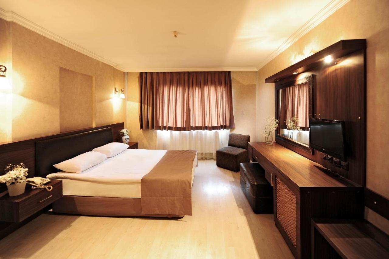 איזמיר Uestuen Hotel Alsancak מראה חיצוני תמונה